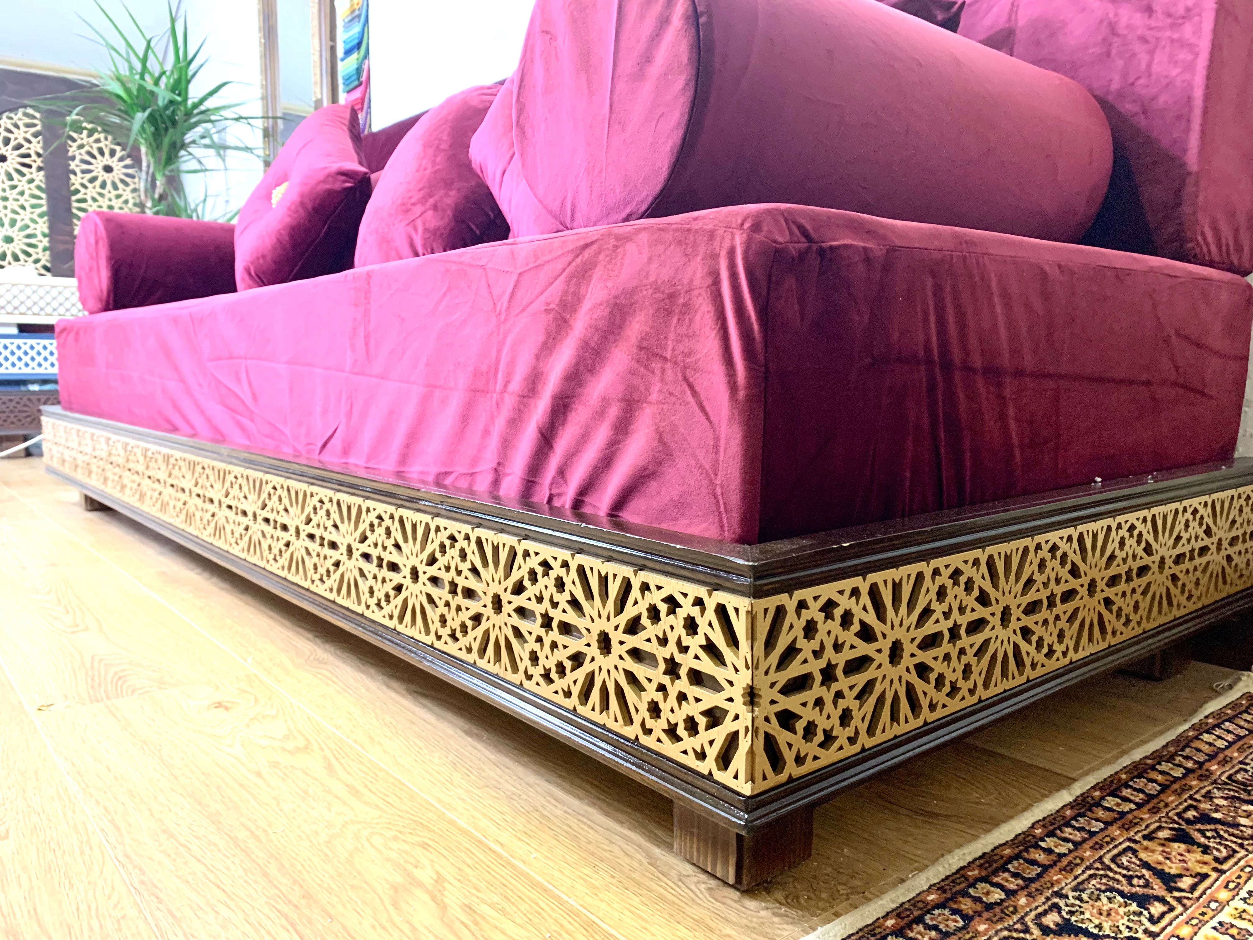 Luxurious Arabesque Moroccan Sofa Moroccan Daybed with carvings in Burgundy Velvet.