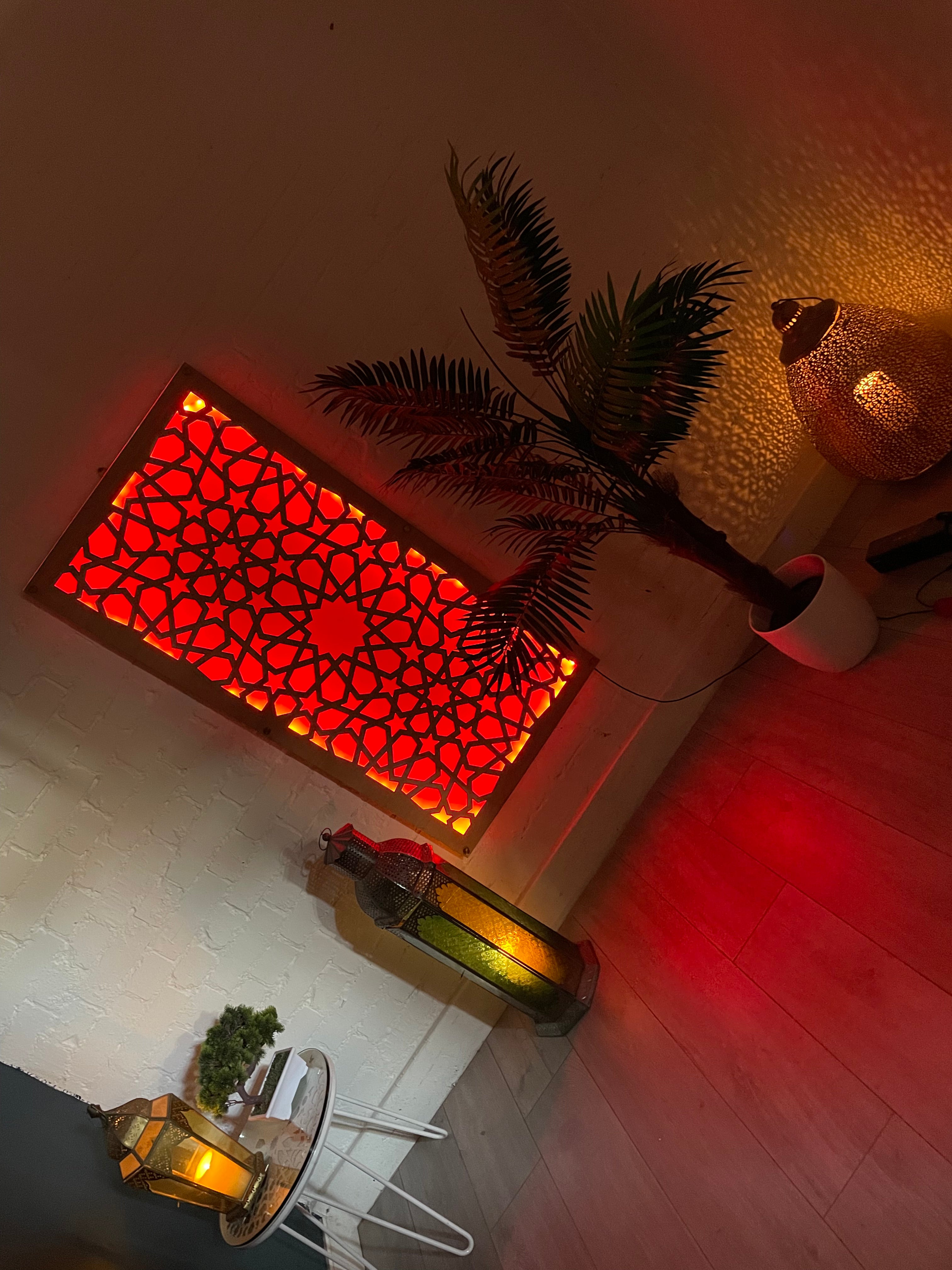 LED decorativo sincronizado con sonido | Panel de pared con motivos geométricos marroquíes