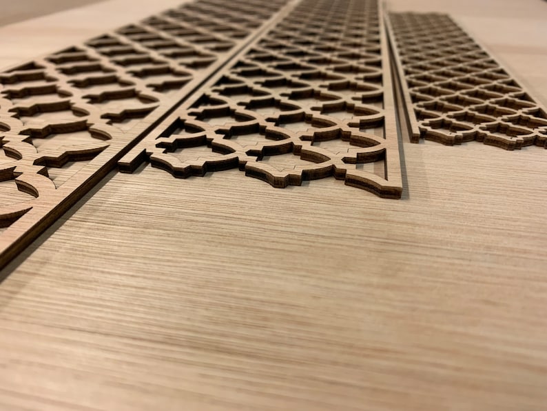  Decorative Wood Strips Panels With Moroccan Arabesque Pattern